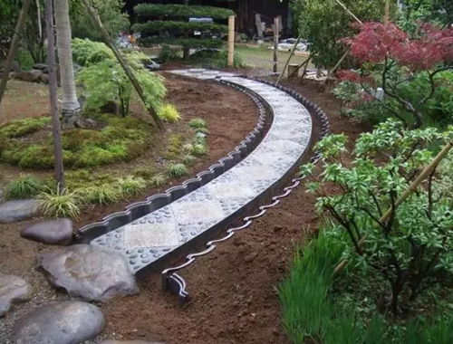 仿古金属瓦做花园路基